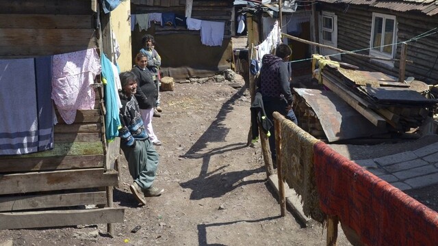 Róm rómovia osada rómska osada ilu 1140px (SITA/Radoslav Maťaš)